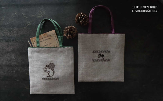 佐藤ちひろ×the linen bird　りすとどんぐりの刺繍ミニバッグ