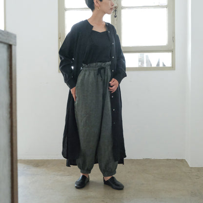 SALUÉ／バンドカラー長袖シャツドレス／ミッドウェイトリネン