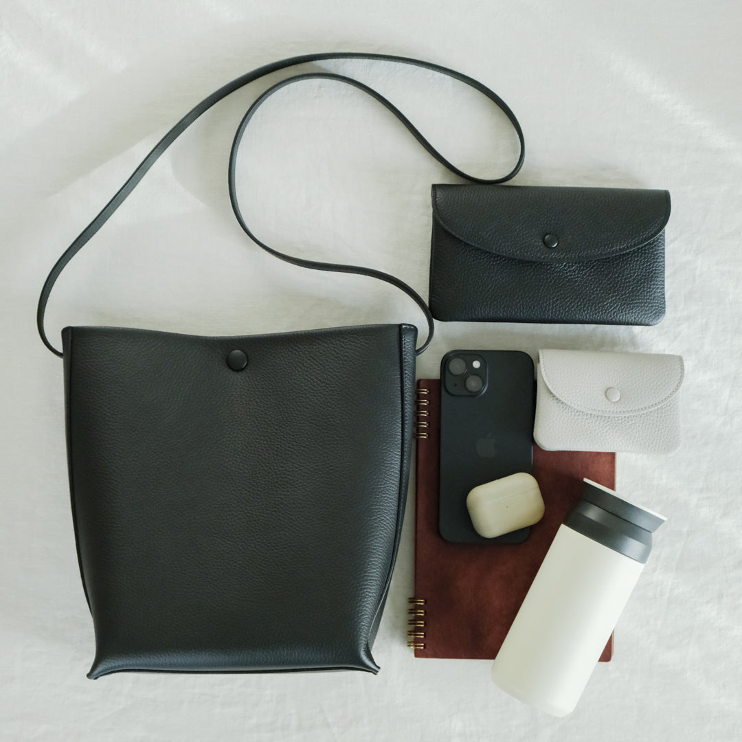STUDIO LA CAUSE／【受注商品】包みホックショルダーBG129 EM