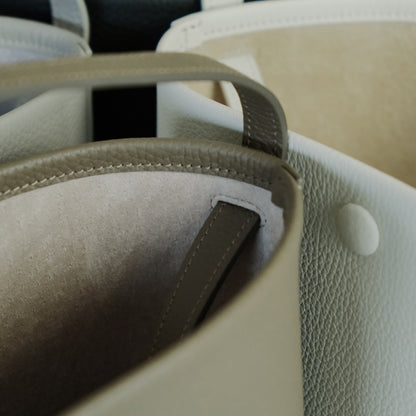 STUDIO LA CAUSE／【受注商品】包みホックショルダーBG129 EM