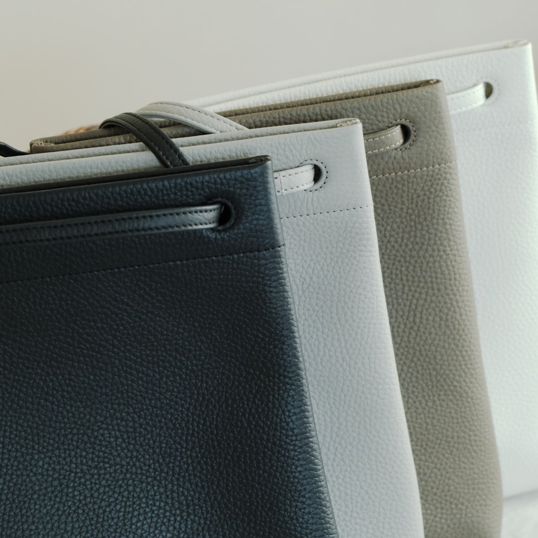 STUDIO LA CAUSE／【受注商品】タテ型サコッシュBG127 EM