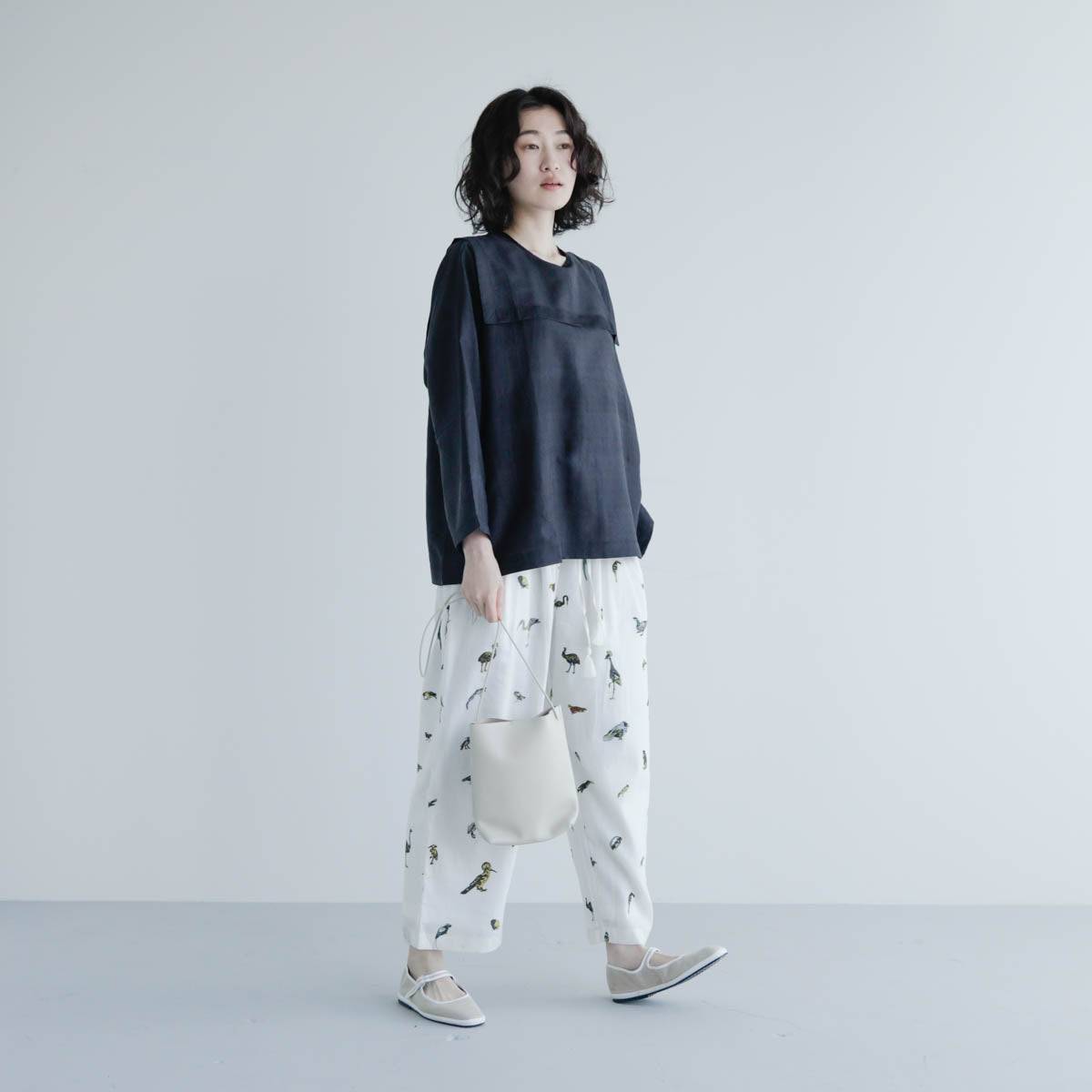 BUNON／Back Button Sailor Blouse（BN4034）
