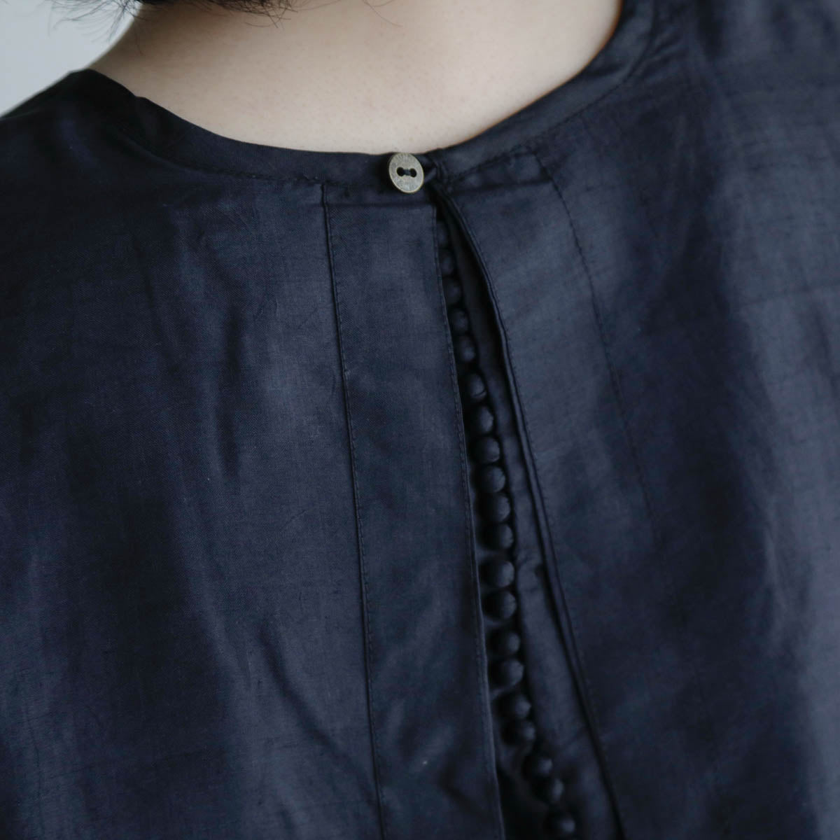 BUNON／Back Button Sailor Blouse（BN4034）