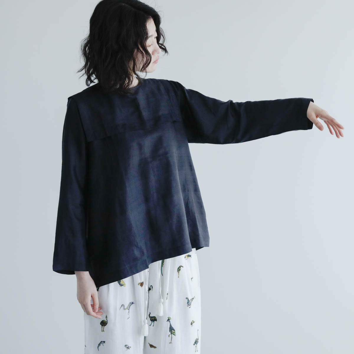 BUNON／Back Button Sailor Blouse（BN4034）