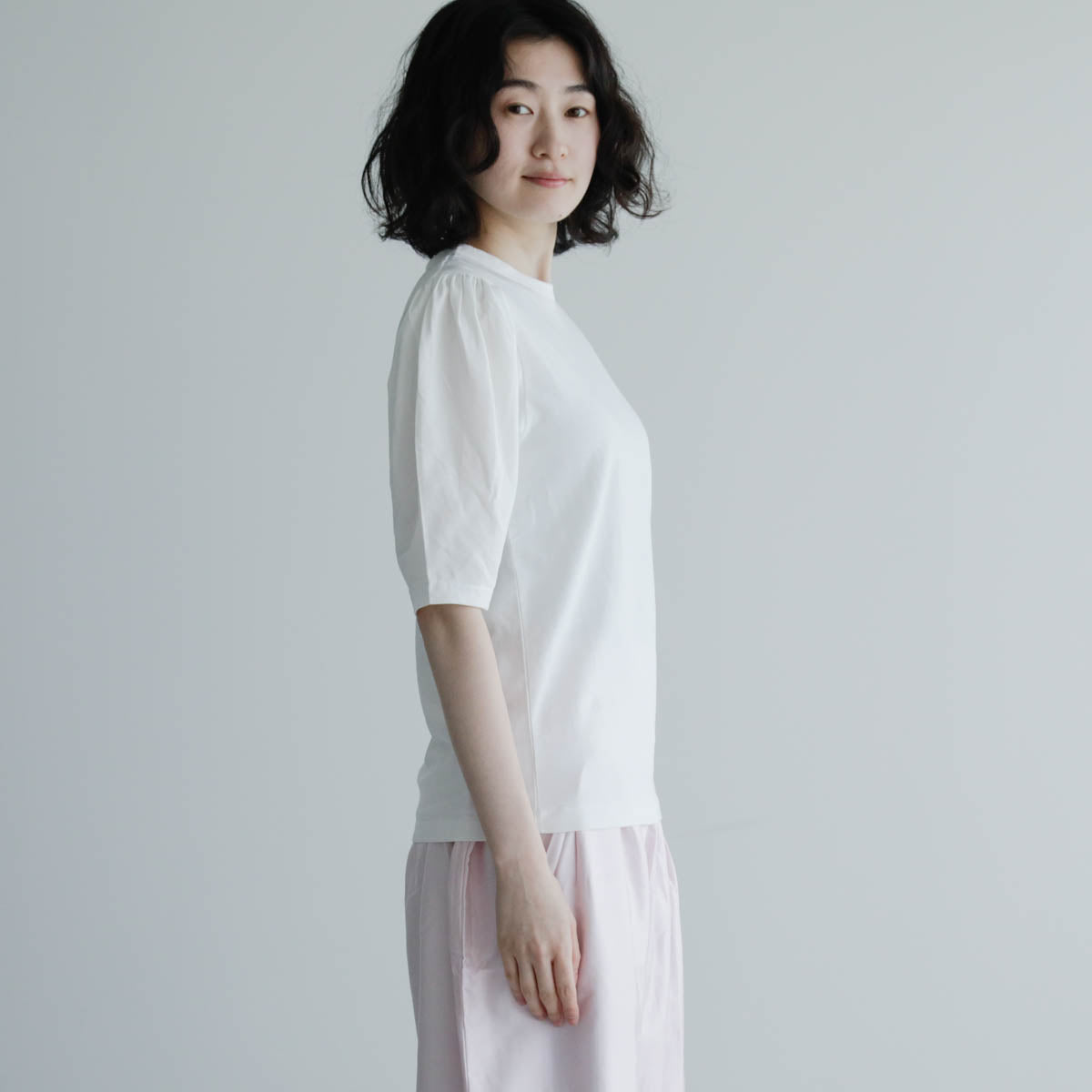 Shida／Puff sleeve t-shirt
