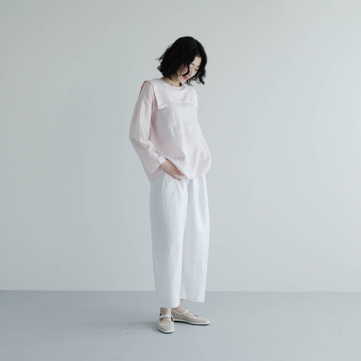 BUNON／Back Button Sailor Blouse（BN4034）