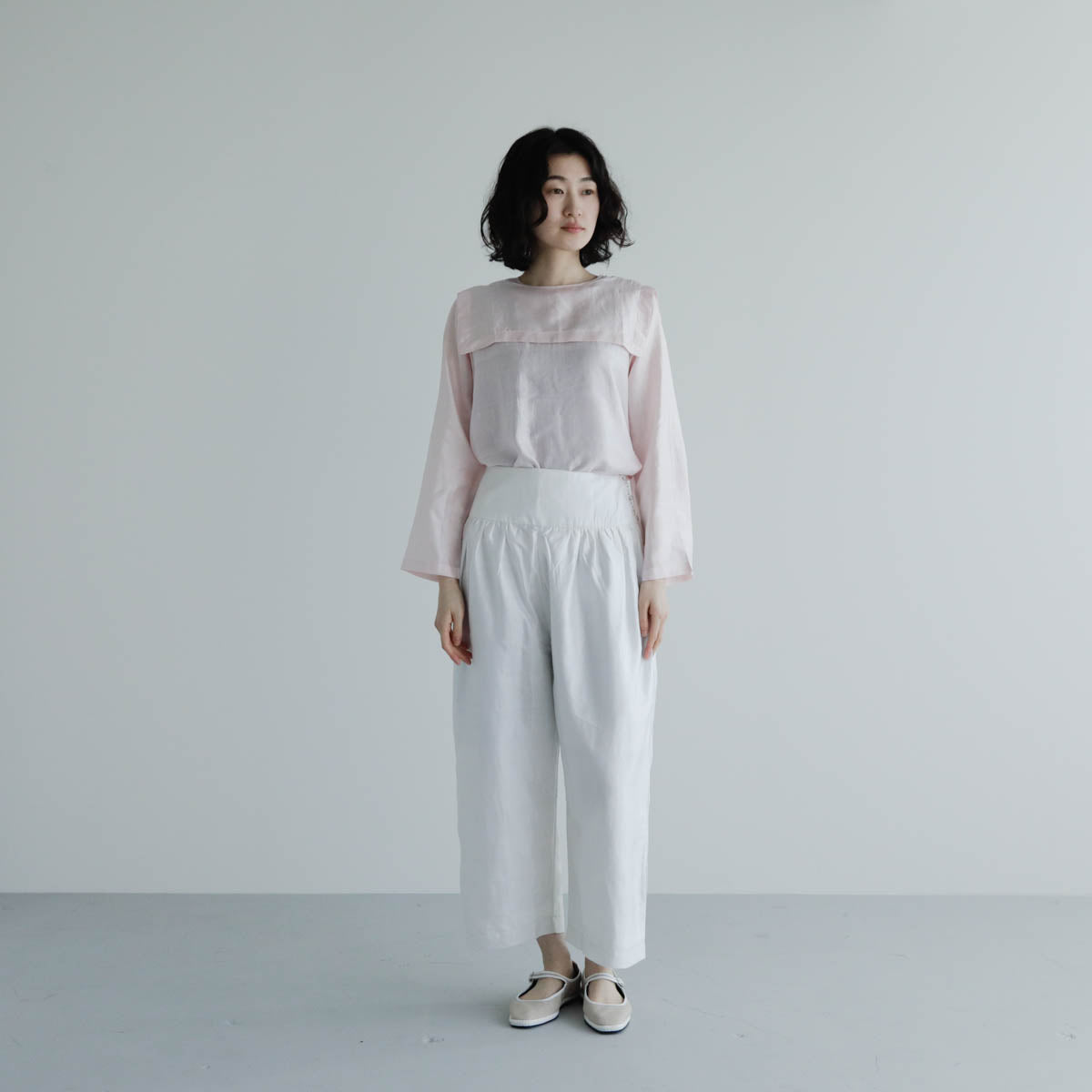 BUNON／Back Button Sailor Blouse（BN4034）