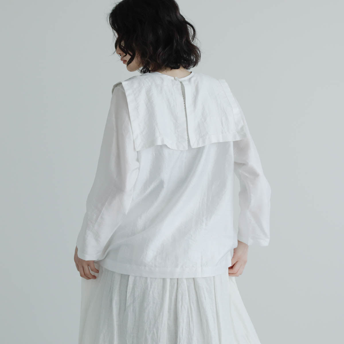 BUNON／Back Button Sailor Blouse（BN4034）