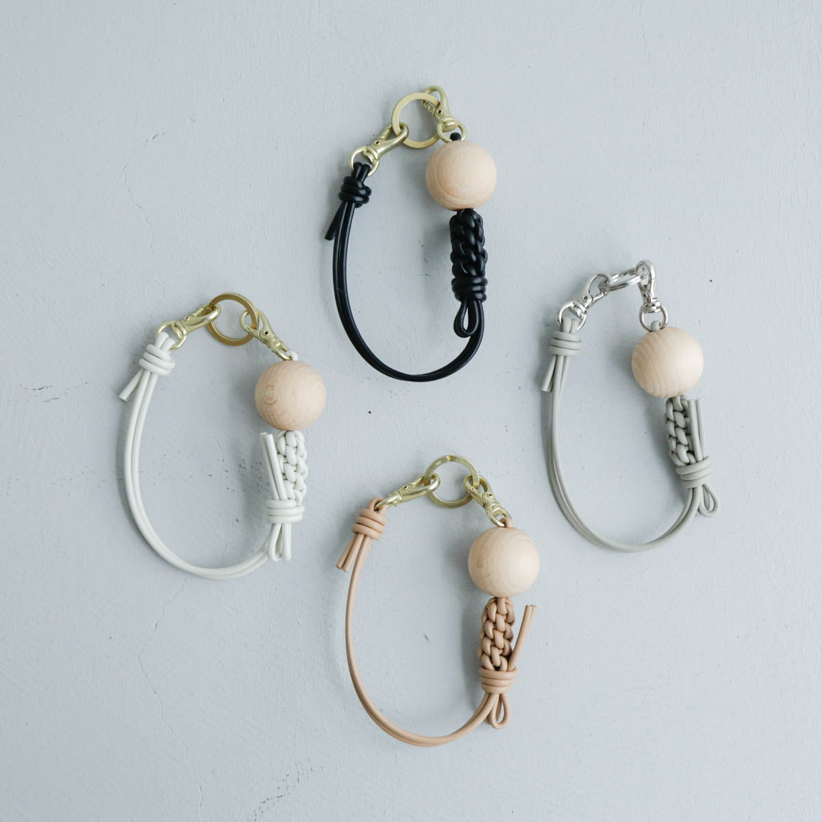 _Fot／Knot ball_hand strap（1804a）
