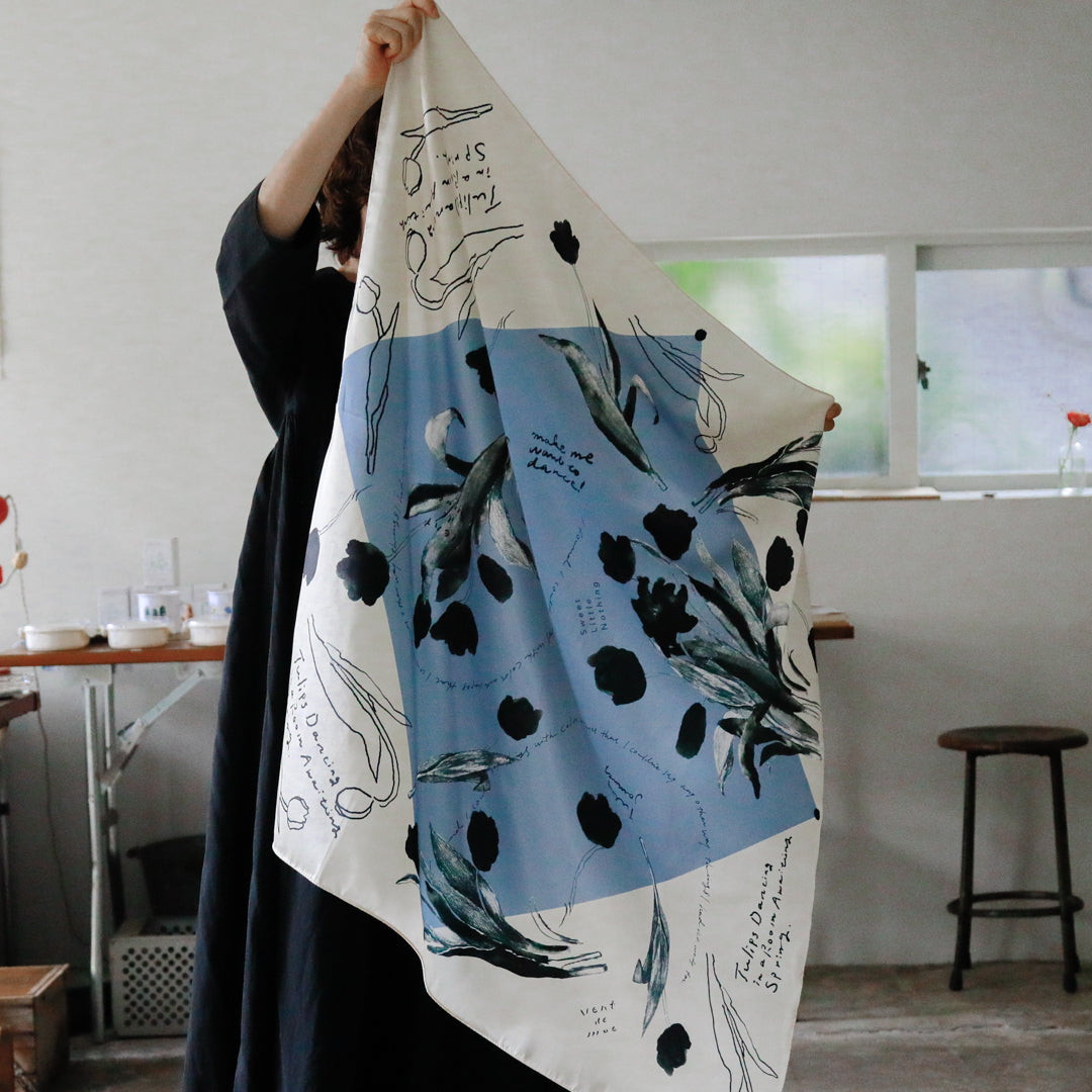 vent de moe／スカーフ black tulip blue