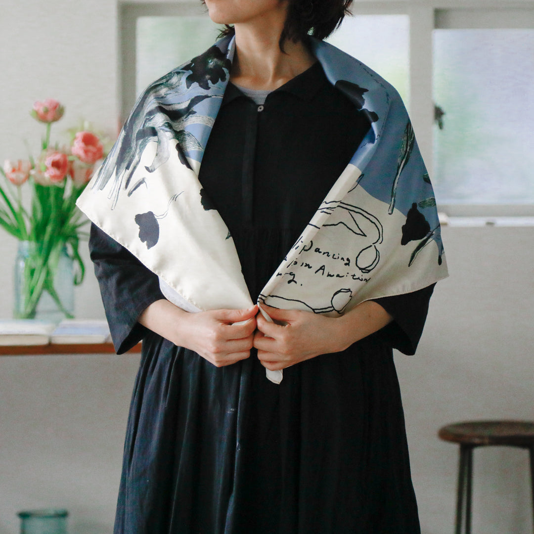 vent de moe／スカーフ black tulip blue