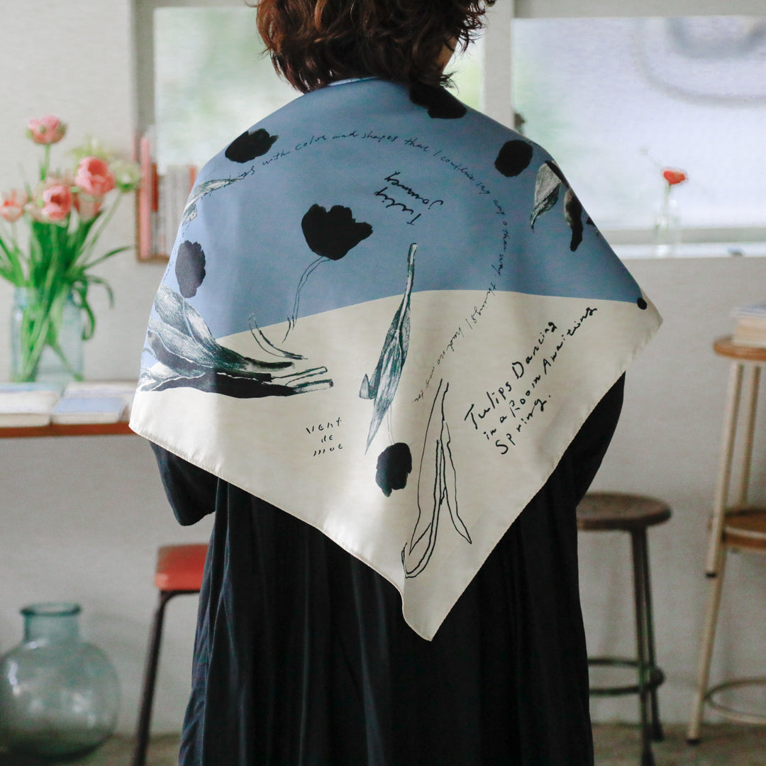 vent de moe／スカーフ black tulip blue