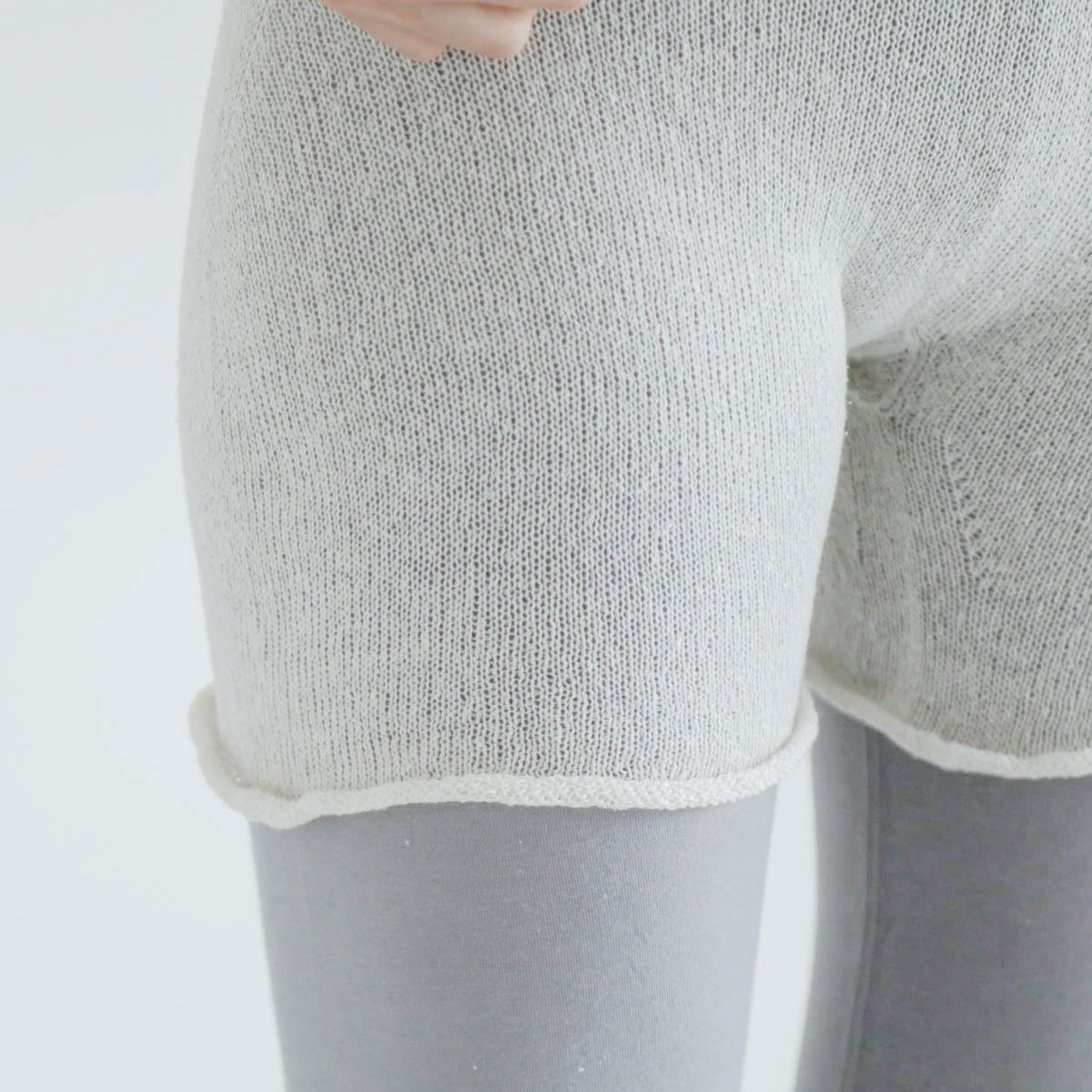 meri ja kuu／シルク2分丈インナーパンツ（mj-2P-HS1）