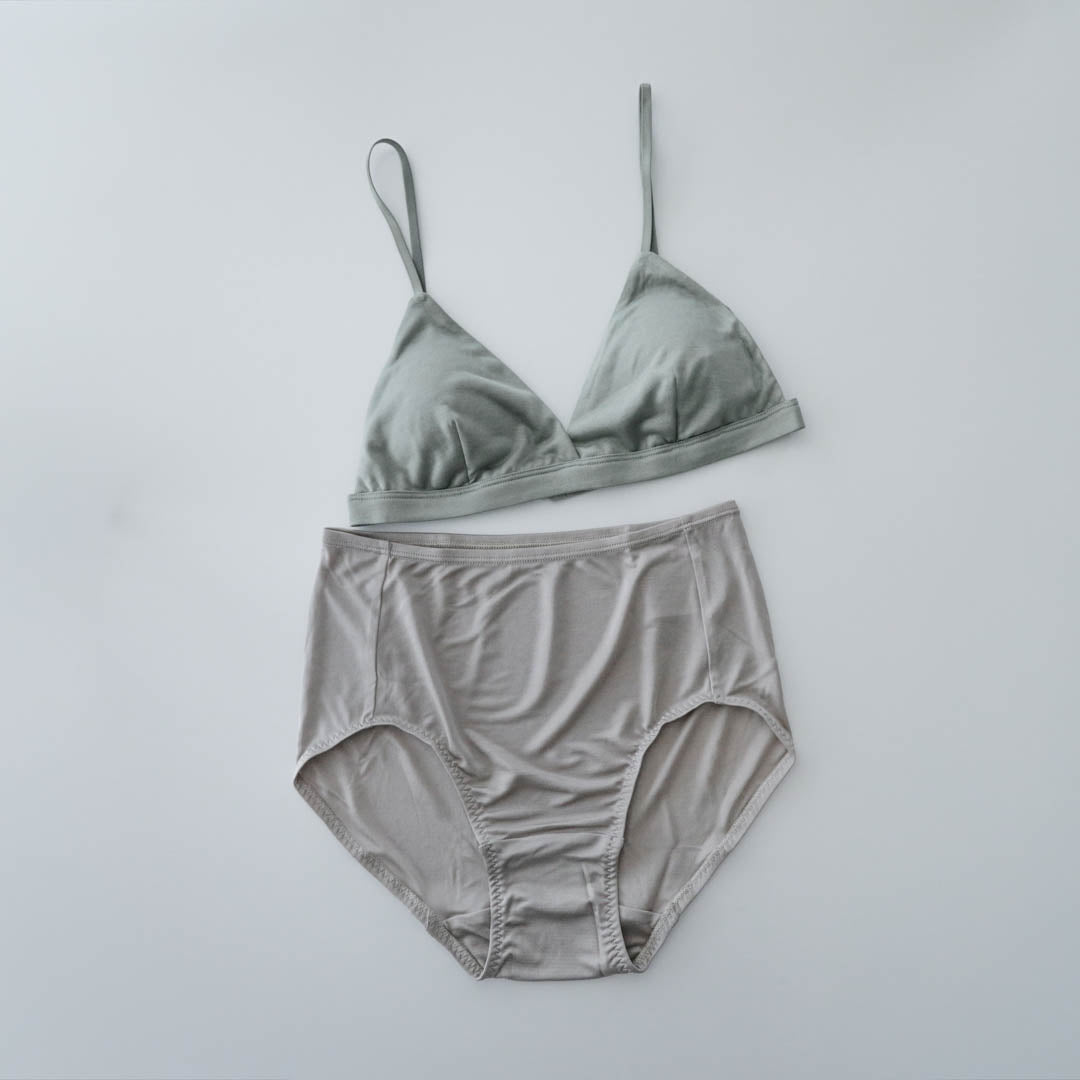 COCOONA SKINWEAR／マキシショーツ