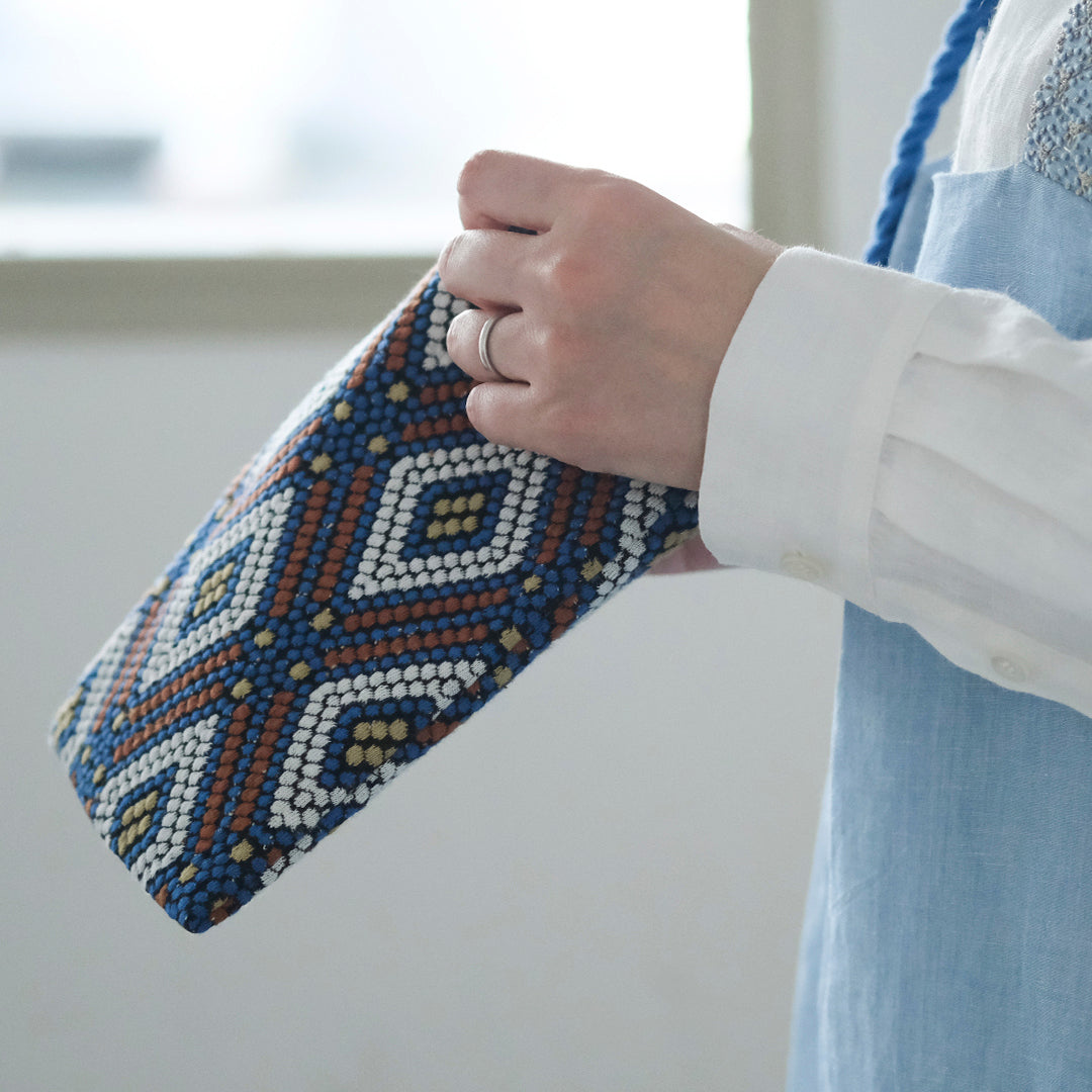 ANTOTE／BALAI PHONE POUCH