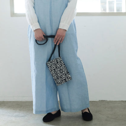 ANTOTE／BALAI PHONE POUCH