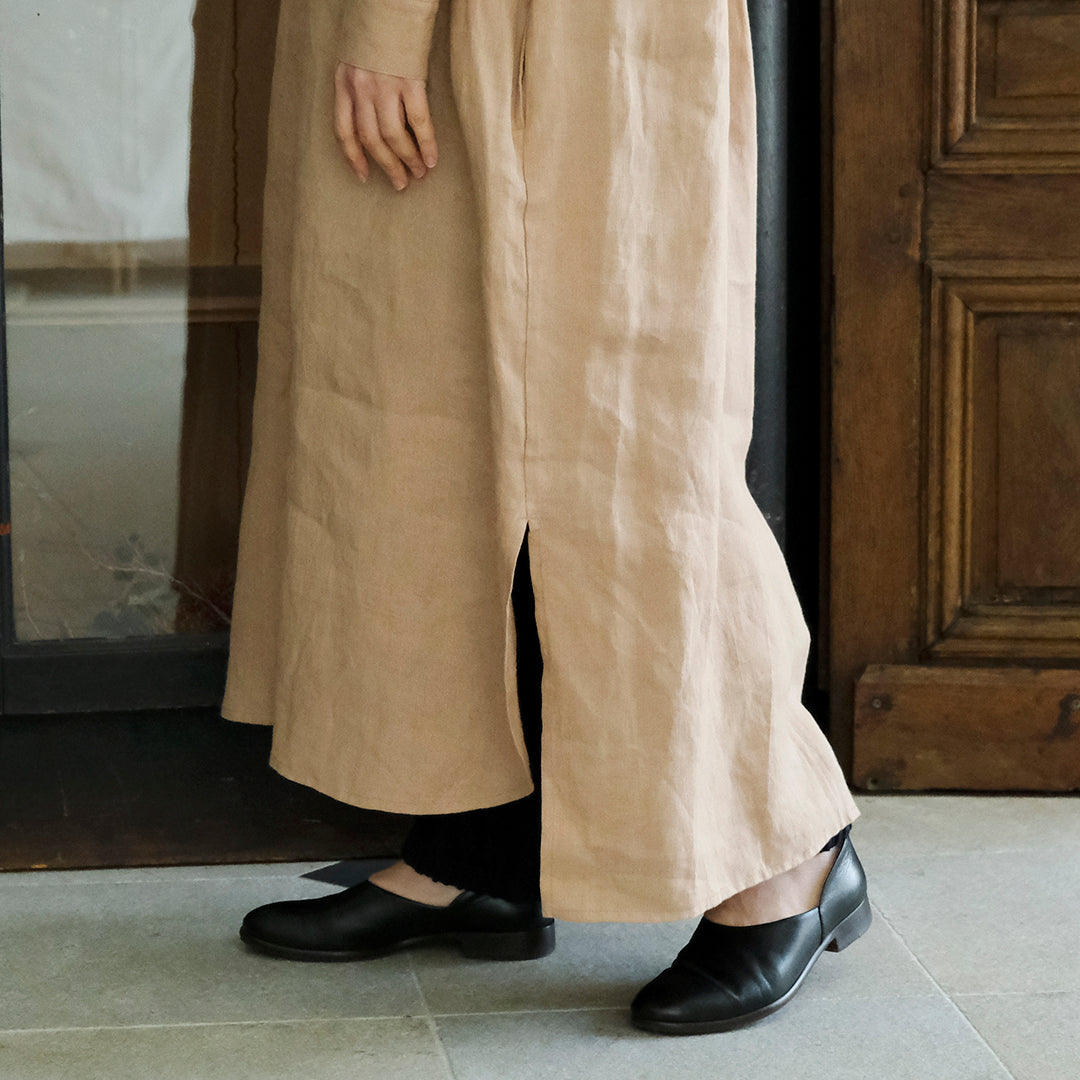 SALUÉ／バンドカラー長袖シャツドレス／ミッドウェイトリネン
