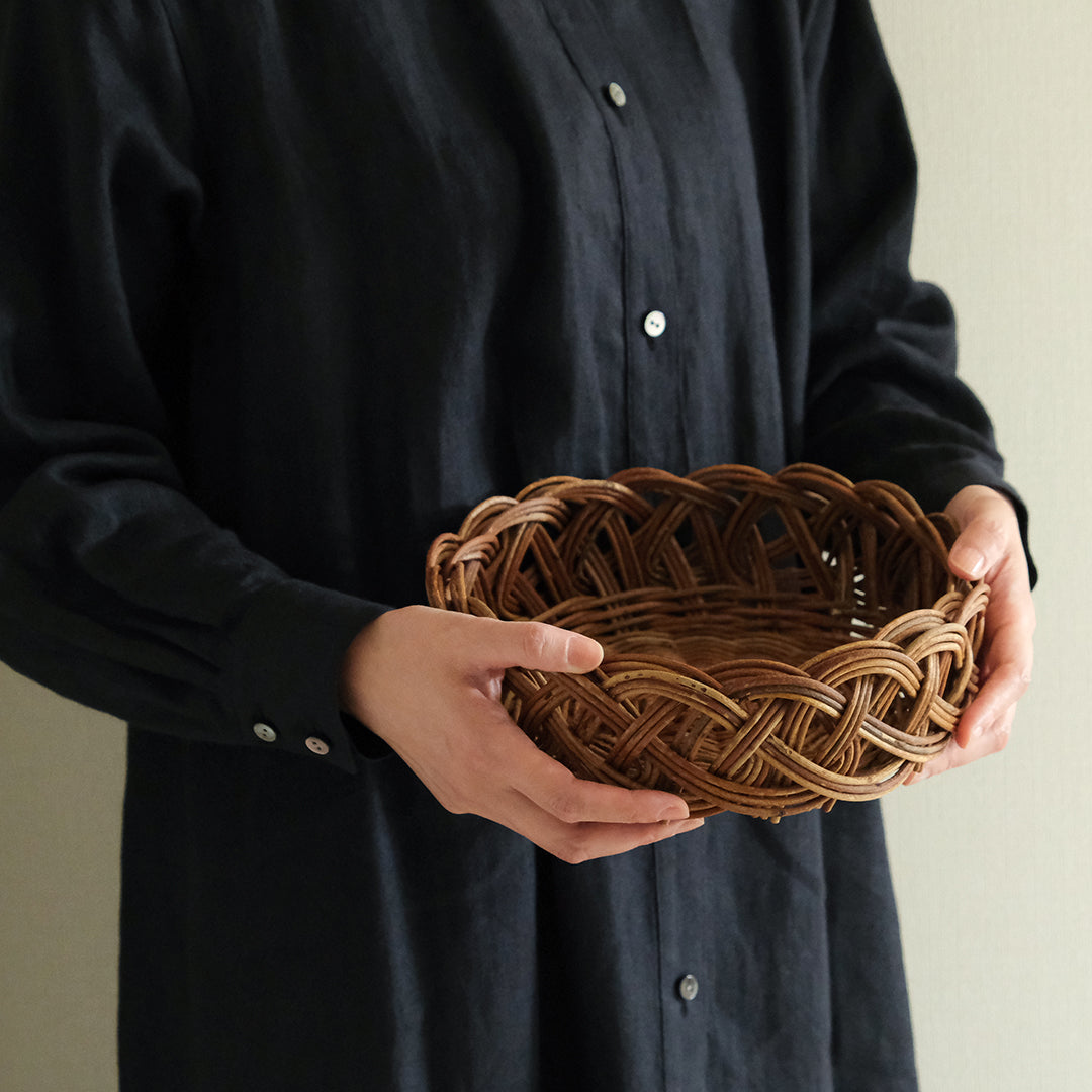 宮本工芸／あけびかご　ふたえ編み皿