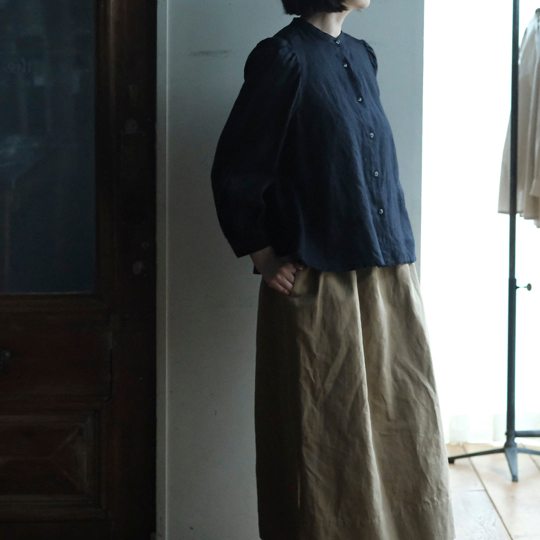 SALUÉ／ワンサイドスリットロングスカート／コットンリネン