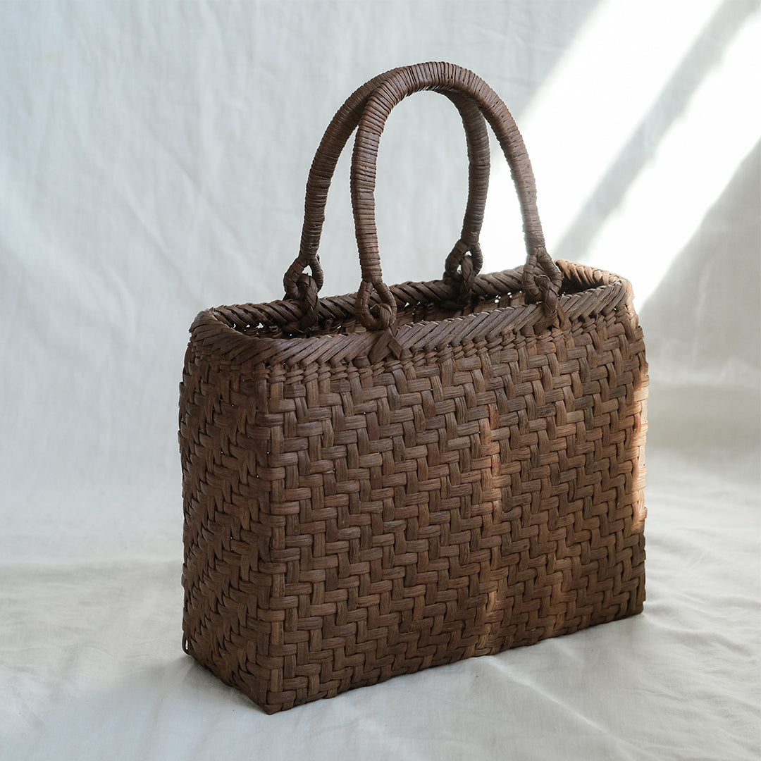宮本工芸／【受注商品】山ぶどうかご あじろ編み 角型2.5分 巻き手