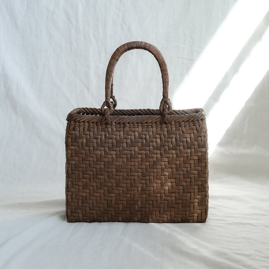 宮本工芸／【受注商品】山ぶどうかご あじろ編み 角型2.5分 巻き手