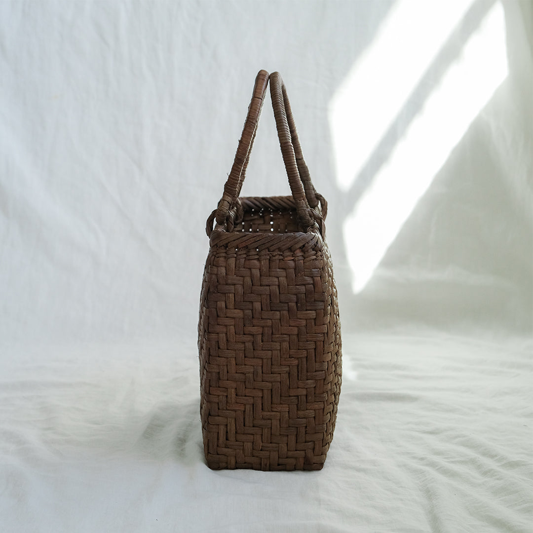 宮本工芸／【受注商品】山ぶどうかご あじろ編み 角型2.5分 巻き手