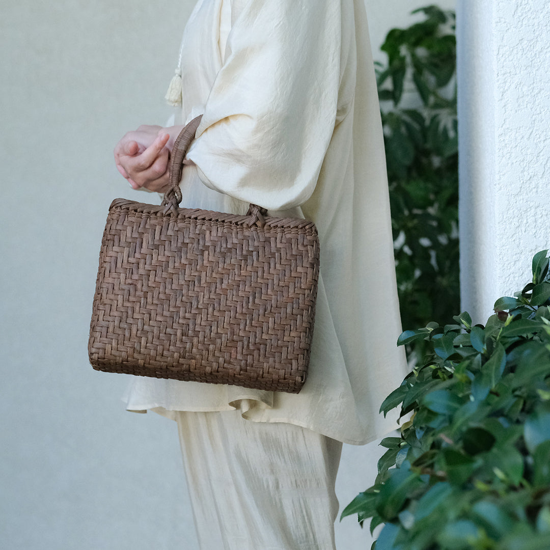 宮本工芸／【受注商品】山ぶどうかご あじろ編み 角型2.5分 巻き手
