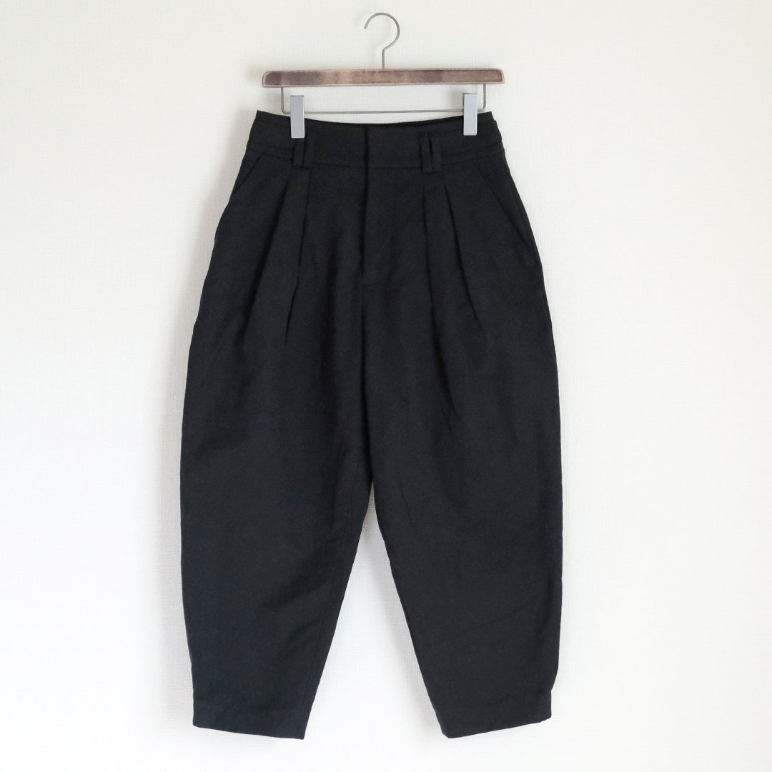 SALUÉ／【受注商品】エッグチノパンツ／コットンリネン  size 0