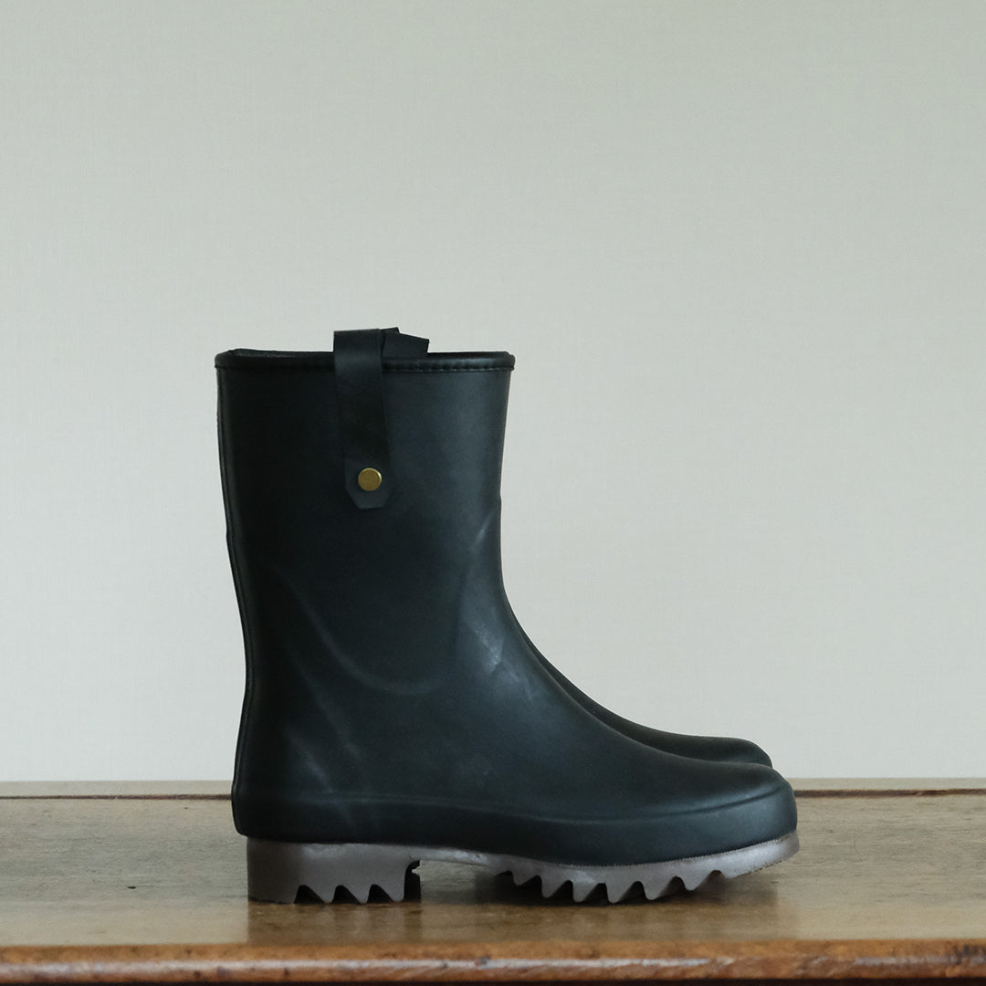 Daiichi Rubber／RAKA SHORT