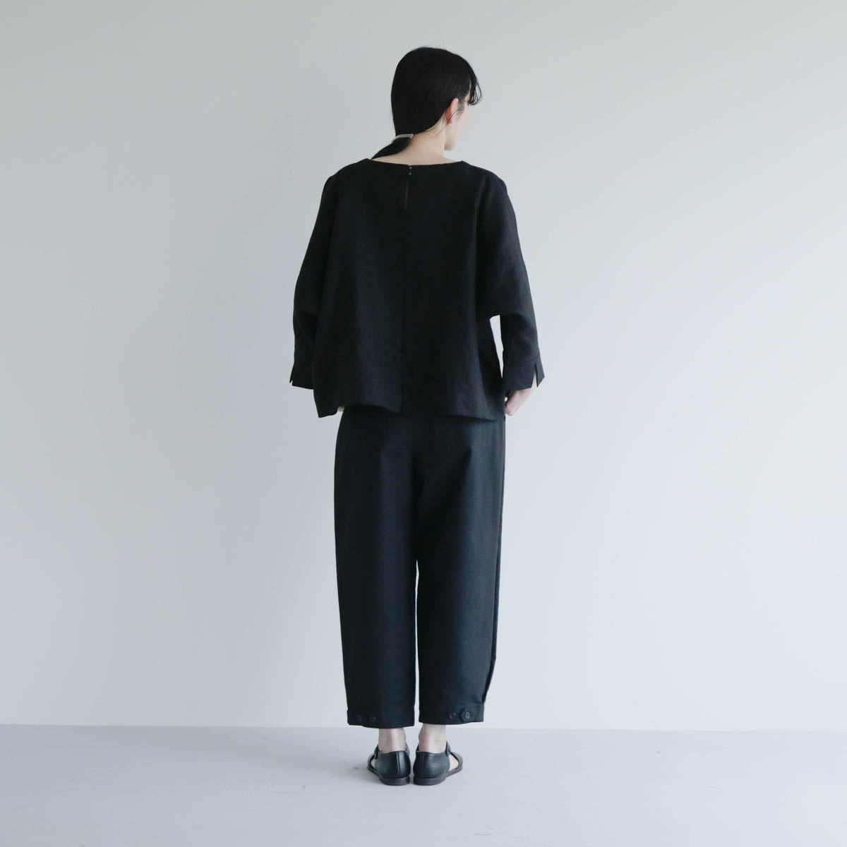 SALUÉ／【予約商品】ボートネックシャツ／リネン