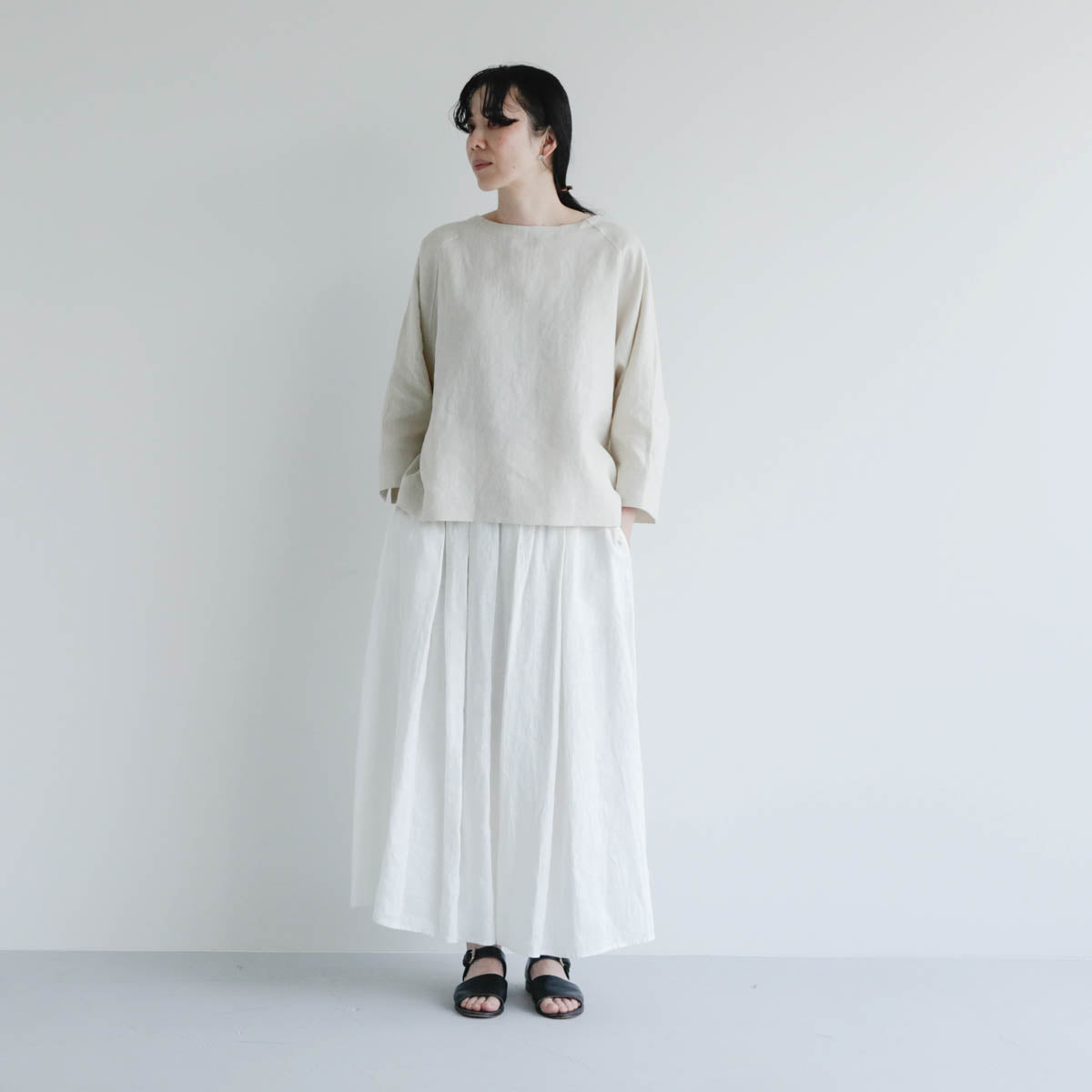 SALUÉ／【予約商品】ボートネックシャツ／リネン
