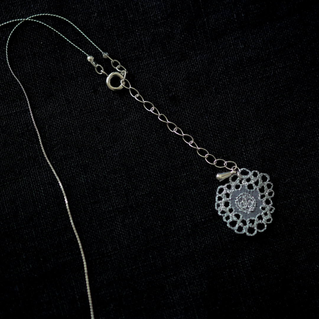 yuki onizuka／維束管Lace　ネックレス