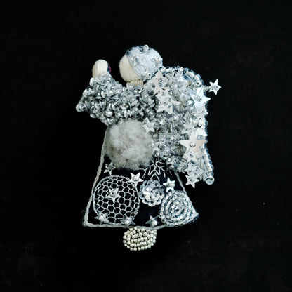 BOZZOLO／祈る天使 Brooch （F）