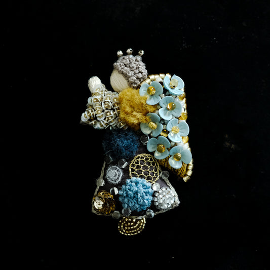BOZZOLO／祈る天使 Brooch （O）