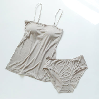 COCOONA SKINWEAR／カップ入りキャミソールⅡアジャスター付き