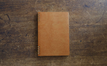 JOURNEY／【受注商品】革の手帳・ノート（A5・ひもタイプ）2025
