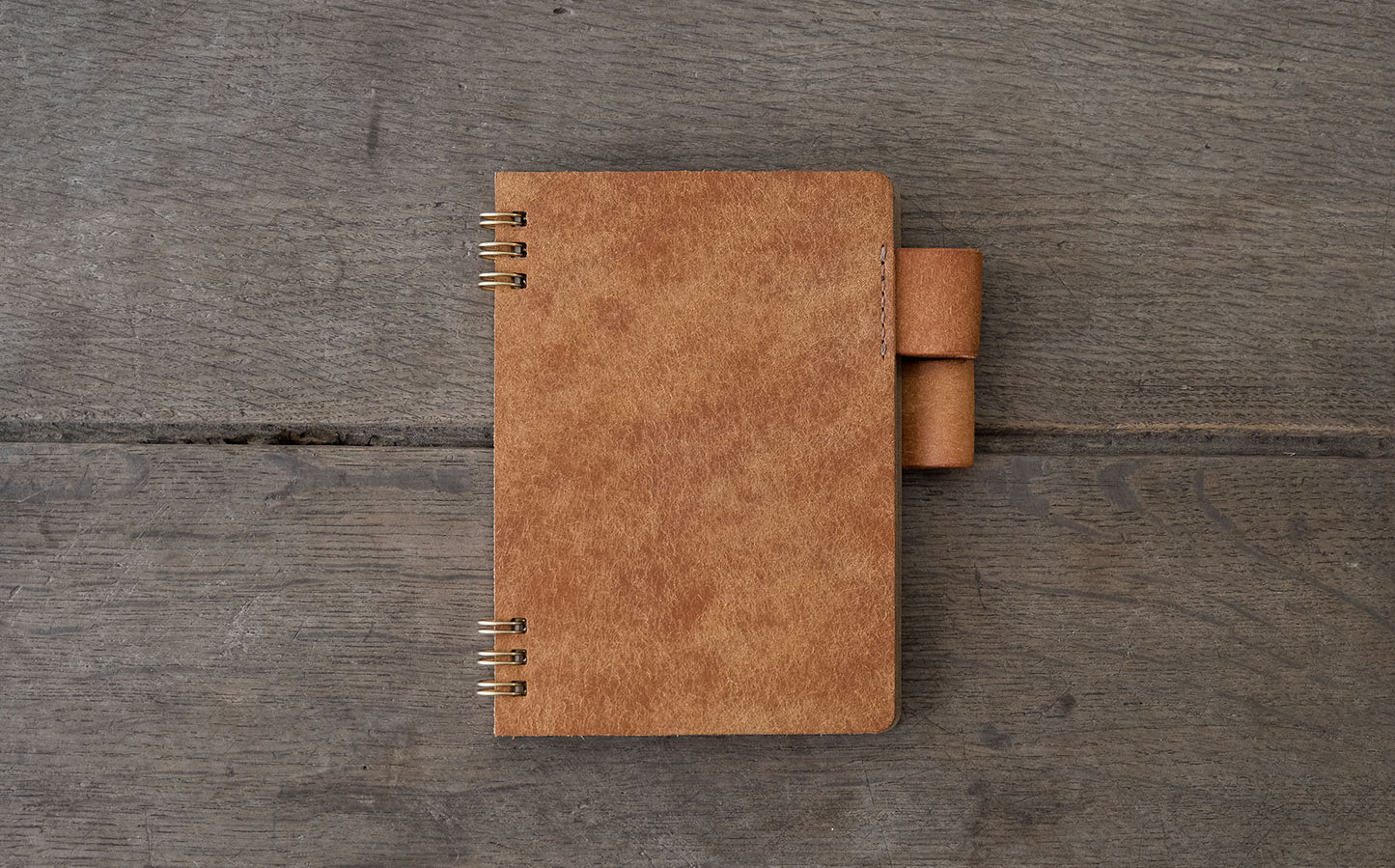 JOURNEY／【受注商品】革の手帳・ノート（A6・バタフライストッパータイプ）2025