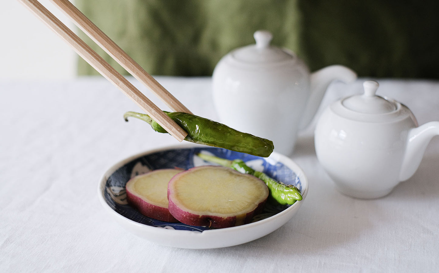 東屋／菜箸