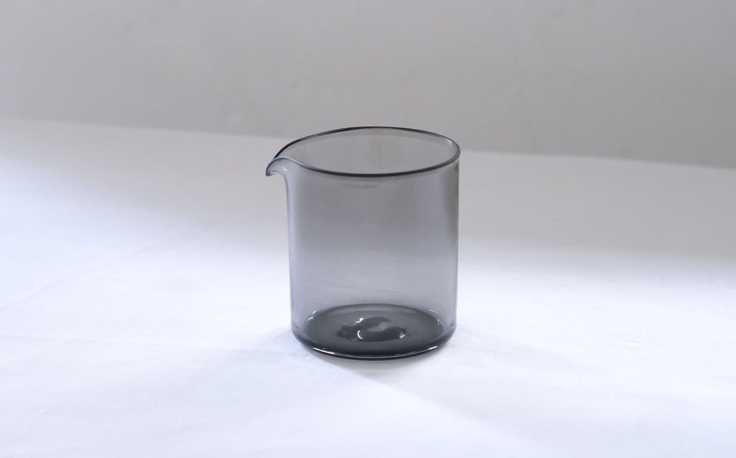 WASHIZUKA GLASS STUDIO／katakuchi shikaku