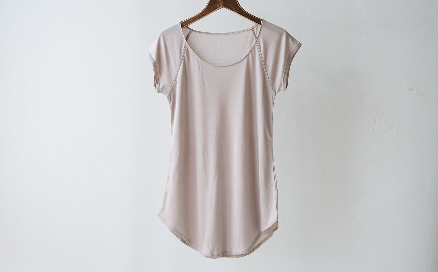 COCOONA SKINWEAR／フレンチスリーブトップ（スムース）
