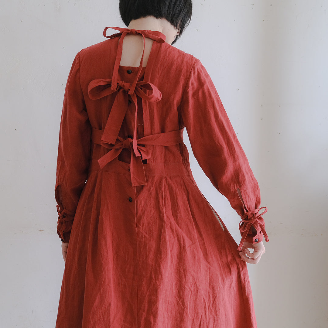 the last flower of the afternoon／かげとひかりのribbon dress