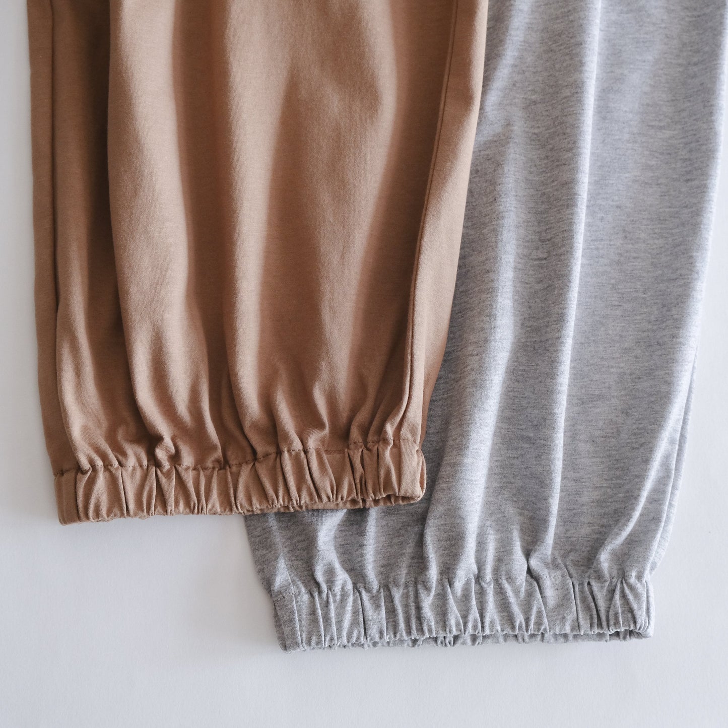 SALUÉ／white label スムース パンツ