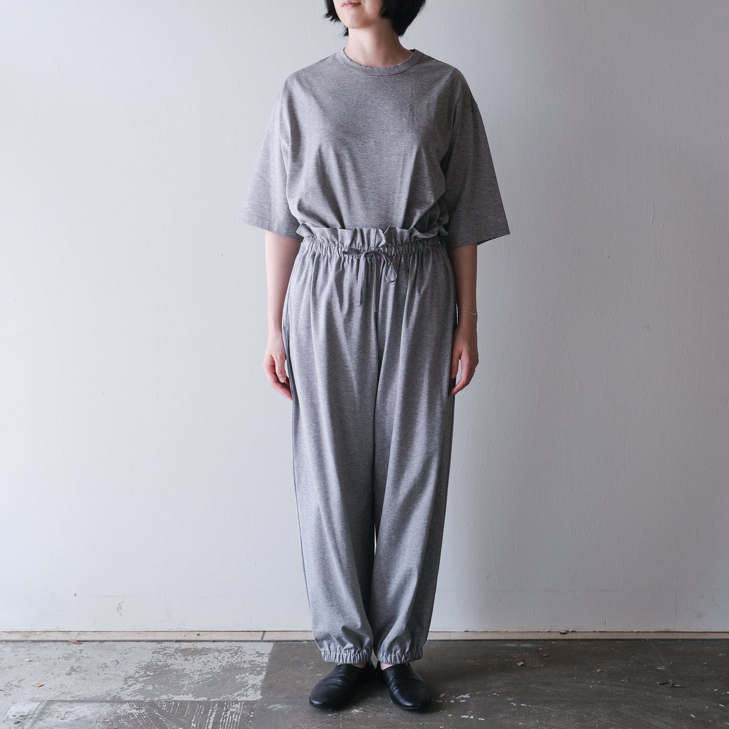 SALUÉ／white label スムース パンツ