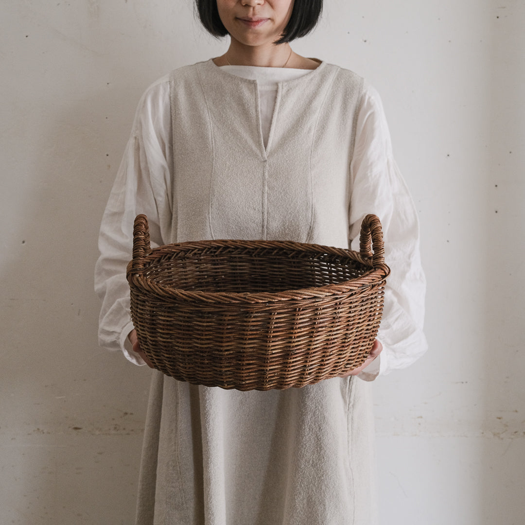 宮本工芸／あけびかご　両手つきの丸かご