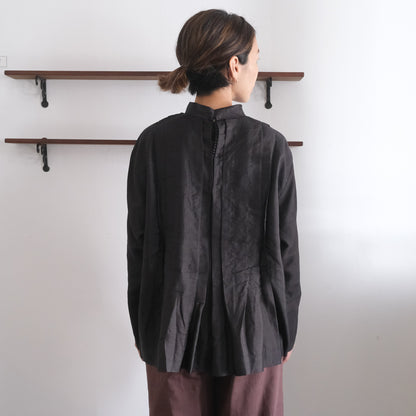 BUNON／High neck Tuck Blouse