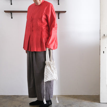 BUNON／High neck Tuck Blouse
