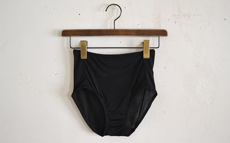 COCOONA SKINWEAR／マキシショーツ