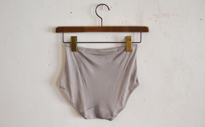 COCOONA SKINWEAR／マキシショーツ