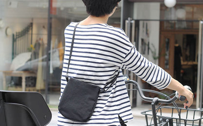 NIZYU KANO／LIGHT NYLON ショルダーポーチ