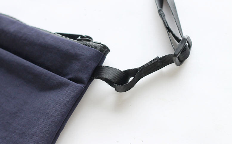NIZYU KANO／LIGHT NYLON サコッシュS